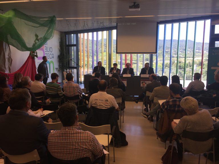El Consell Comarcal posa en valor la formació professional reunint a Martorell els agents implicats