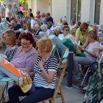Trobada a la plaça de les Puntaires