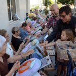 Trobada a la plaça de les Puntaires