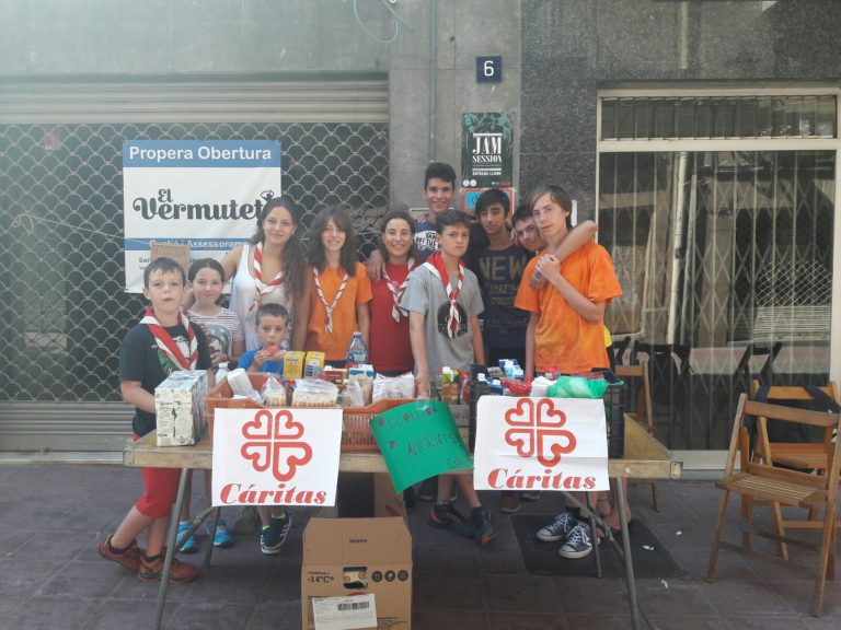 El CAU ha recollit una tona d’aliments pel banc de Càritas Martorell