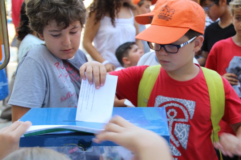 Una aplicació que vetlla pel manteniment urbà, opció més votada pels infants dins dels Pressupostos Participatius