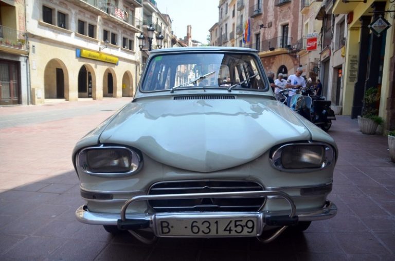 L’AMCAM puja diumenge a Montserrat i honora al patró dels vehicles a motor