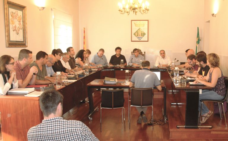 L’Ajuntament demana garantir la subvenció del 50% del salari mínim als treballadors amb discapacitat dels CET