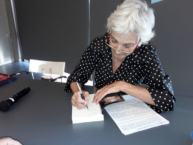 Lluïsa Sallent: “El llibre pretén que valorem més els nostres grans personatges, com els Mariano Fortuny pare i fill”