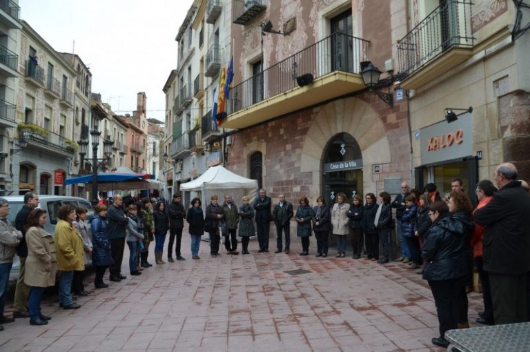 L’Ajuntament guardarà un minut de silenci demà divendres al migdia per les víctimes de l’atemptat de Barcelona
