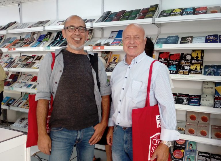 Presentades a la 35a Setmana del Llibre en Català les edicions de dos guanyadors del Premi Vila