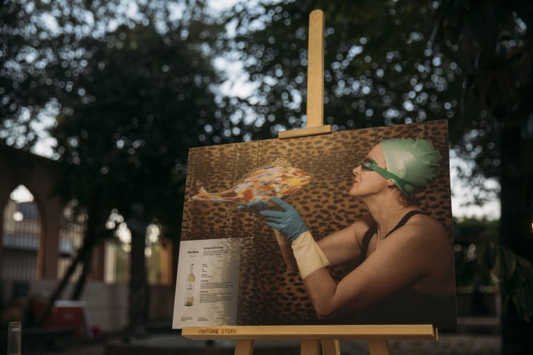 Núria Amat inaugura a l’Enrajolada l’exposició fotogràfica ‘Retrats del segle XX’