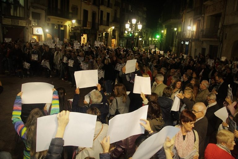 Els martorellencs tornen a mobilitzar-se per exigir l’alliberament dels membres del Govern i els líders sobiranistes