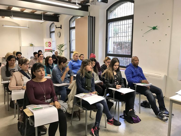 Cinquanta persones en situació d’atur obtenen el carnet de manipulador d’aliments al Molí Empresa