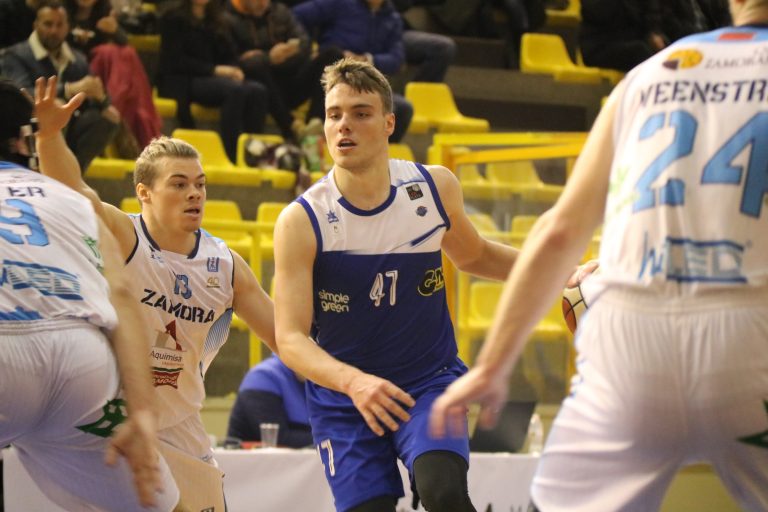 El primer equip del CB Martorell viatja a León per buscar el primer triomf a domicili del curs