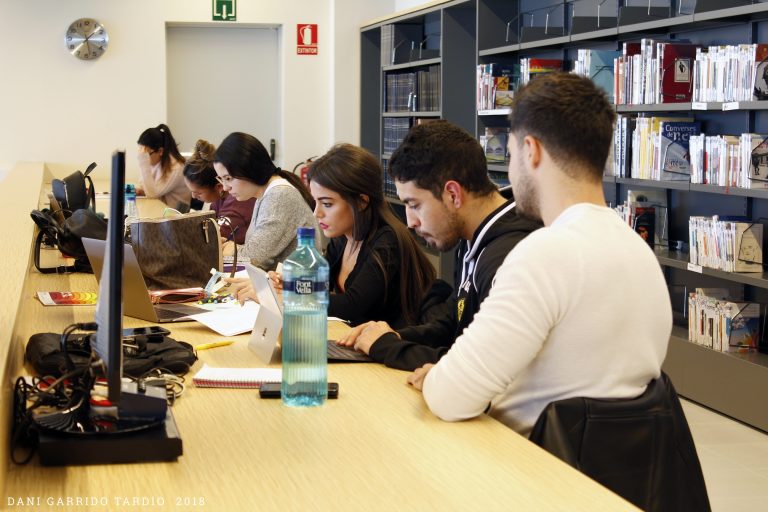 En marxa l’Aula d’Estudis per oferir un espai als estudiants en època d’exàmens