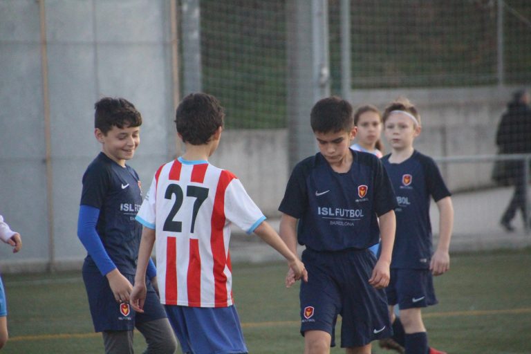 Sis equips del CF Martorell s’enfronten a un combinat de jugadors d’arreu del món de l’ISL Futbol