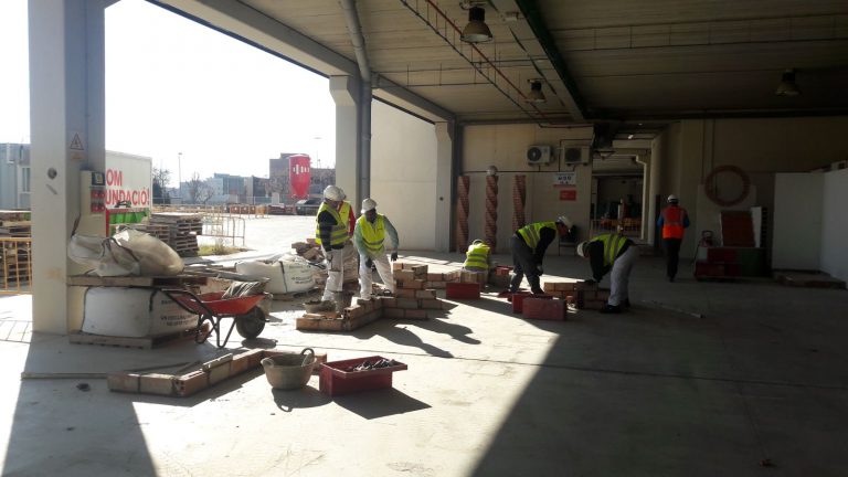 Participants del pla d’ocupació ‘Treball i Formació’ comencen a treballar a l’Ajuntament