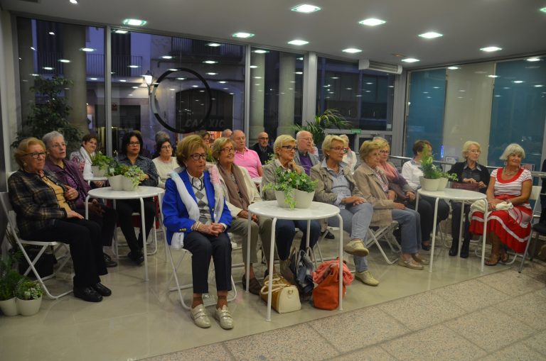 Dilluns arriba ‘El Cafè d’El Círcol’, un nou cicle de tertúlies per compartir experiències i records