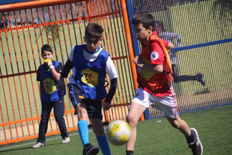 Les Futbolistes i Els Superstars, equips guanyadors del torneig Cruyff Courts 6 vs 6