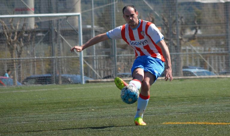 El primer equip del CF Martorell ha de guanyar a Torrelles si no vol perdre el tren de l’ascens directe a Segona