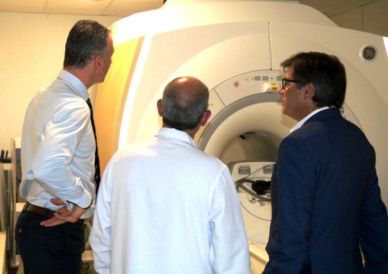 L’Hospital Sant Joan de Déu de Martorell estrena un nou aparell de Ressonància Magnètica