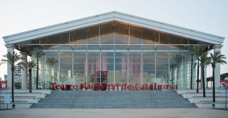 La Biblioteca Martorell participa a la 5a trobada de Clubs de lectura ‘Llegir el Teatre’