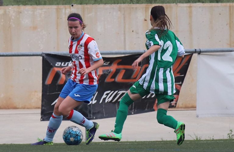 El femení del CF Martorell goleja La Granada i és a un pas de certificar el campionat de lliga i l’ascens