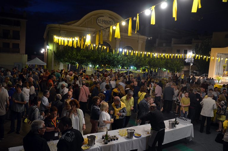 Òmnium Cultural xifra en 5.200 els euros recaptats al Sopar Groc