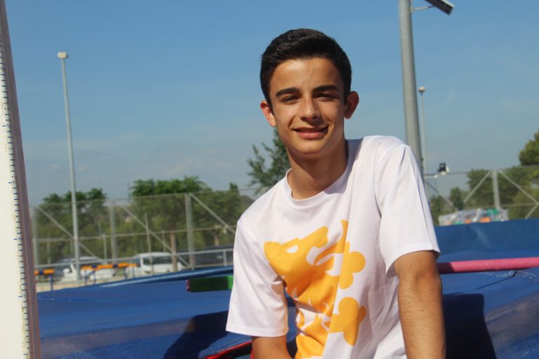 L’atleta del Martorell Atlètic Club Arnau Miret tanca el curs al campionat estatal a l’aire lliure
