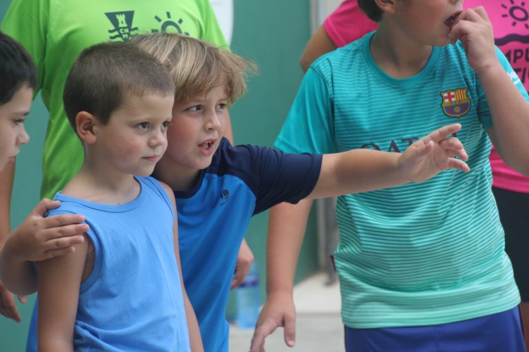 Els campus dels clubs esportius abaixen la persiana amb més de 350 participants i xifres rècord