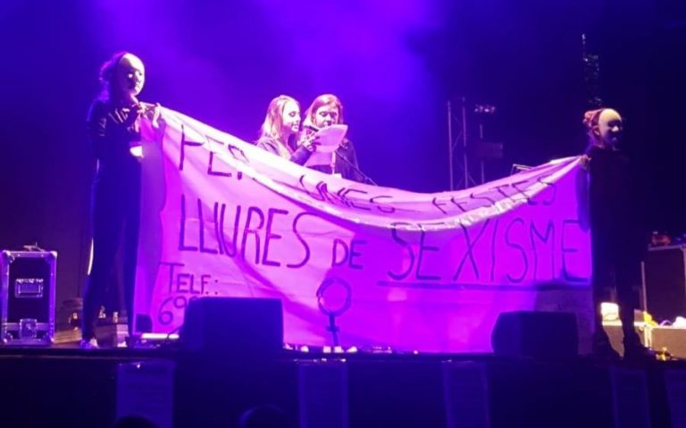 Satisfactori primer Punt Lila per Festa Major, un espai contra les agressions sexistes i masclistes