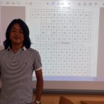 Professor i aula de japonès a l'EOI