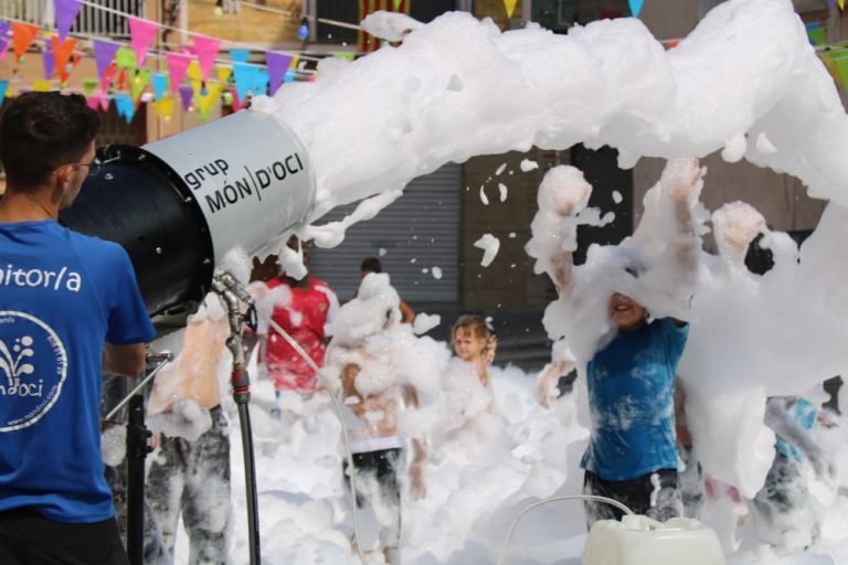 La plaça 25 de Setembre, epicentre de les festes de Rosanes aquest cap de setmana