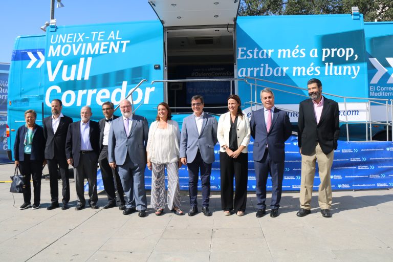 El moviment ‘Vull Corredor’ reclama una solució per al tap del túnel que hi ha entre Martorell i Castellbisbal