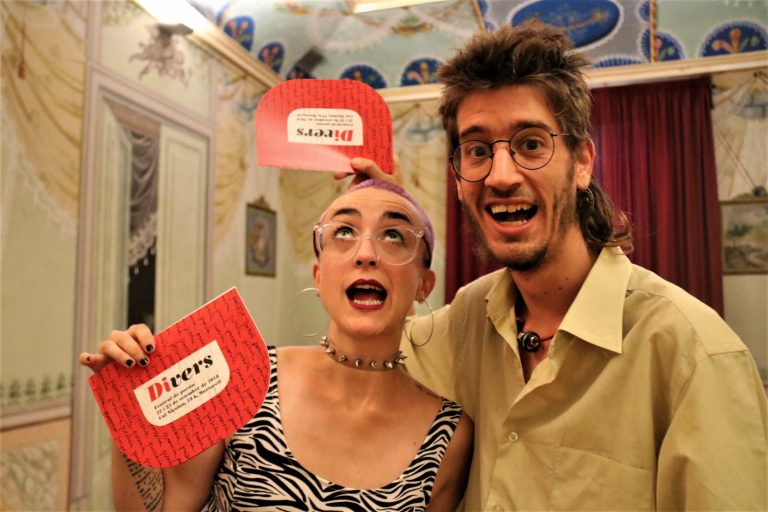 El festival Divers fa anar de bracet la poesia clàssica i la moderna a Cal Nicolau
