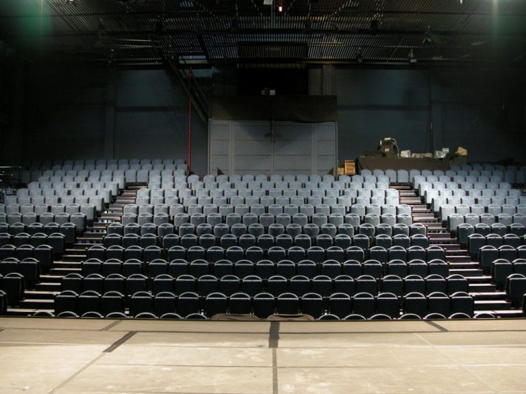 El TNC acosta la seva temporada teatral a la Biblioteca Martorell