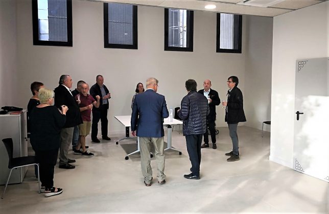 Lliurament de claus nou local AAVV Can Cases