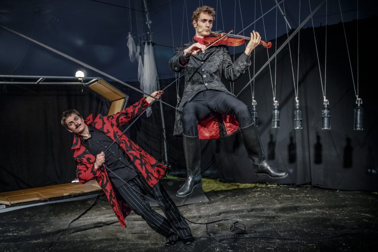 ‘Dékoncert’, espectacle guanyador del Gran Premi BBVA Zirkòlika 2017, arriba El Progrés