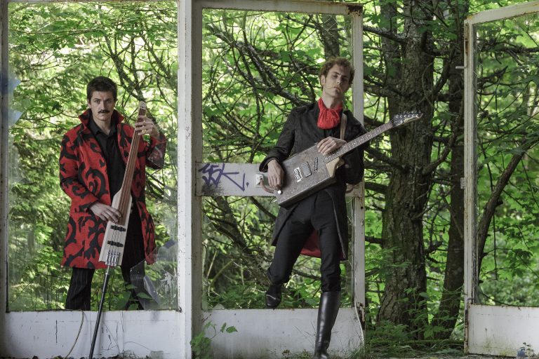 Música, circ i jocs malabars aniran de bracet dissabte a El Foment amb l’espectacle ‘Dékoncert’