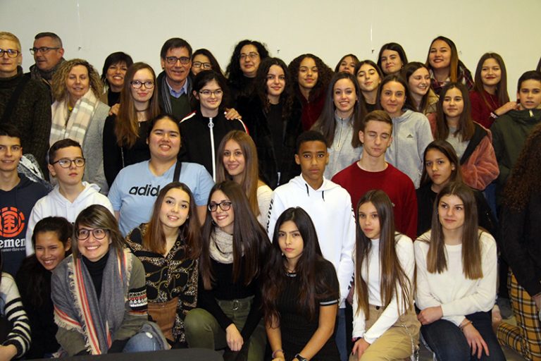 Una vintena d’estudiants martorellencs, a punt per viure una nova experiència a Chevilly