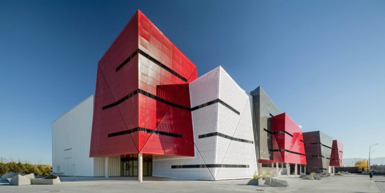L’Ajuntament llança un ultimàtum a la Generalitat perquè posi en marxa el Centre de Formació de l’Automoció