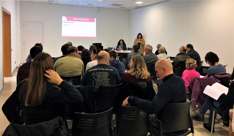 El Círcol acull una sessió formativa sobre el certificat digital per a entitats