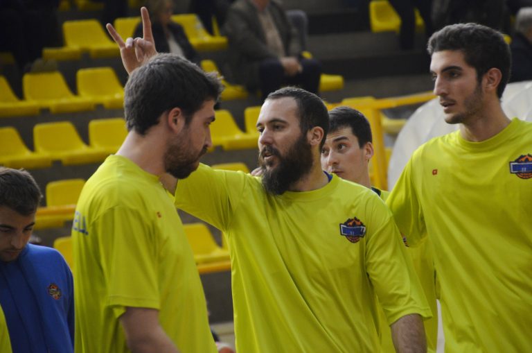 El CB Martorell guanya el derbi a casa i tomba per segon cop aquest curs el CB Esparreguera
