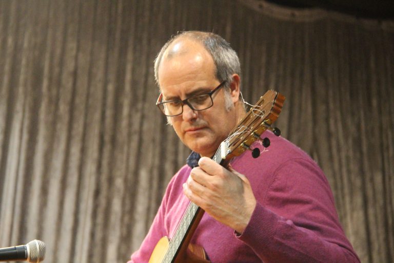 El col·lectiu Músics de Martorell s’estrena amb una sessió de micro obert a la Casa de Cultura