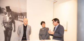 L’exposició ‘Escolteu aquest silenci’ descriu el Joan Brossa guerrer, mag i poeta 'Joan Brossa: Escolteu aquest silenci'. Grisphoto