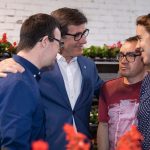 'Una casa, una flor'