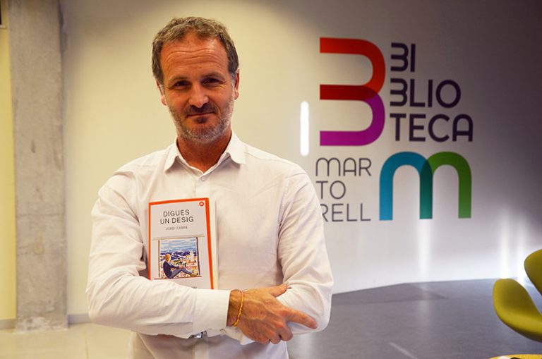 Jordi Cabré presenta a la Biblioteca ‘Digues un desig’, segon en vendes per Sant Jordi