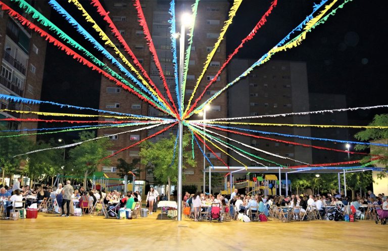 Buenos Aires ratlla al calendari una altra festa de barri plena de comunitat veïnal