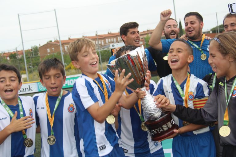 El futbol base brilla en la 10a Festa del Futbol Català, la sisena celebrada a Martorell
