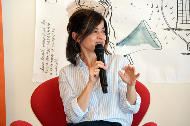 Marta Orriols: “‘Aprendre a parlar amb les plantes’ és un llibre d’emocions que vol evitar la llagrimeta fàcil”