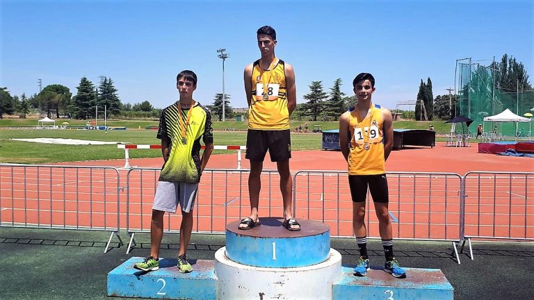 Arnau Miret es penja el bronze en salt d’alçada al Campionat de Catalunya Sub16
