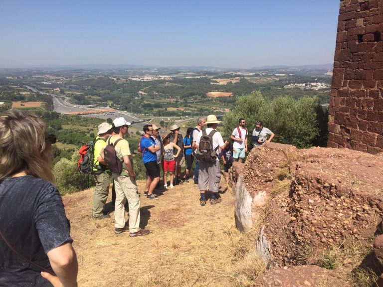 El CEM mostra els resultats de la primera setmana d’excavacions a Sant Genís de Rocafort