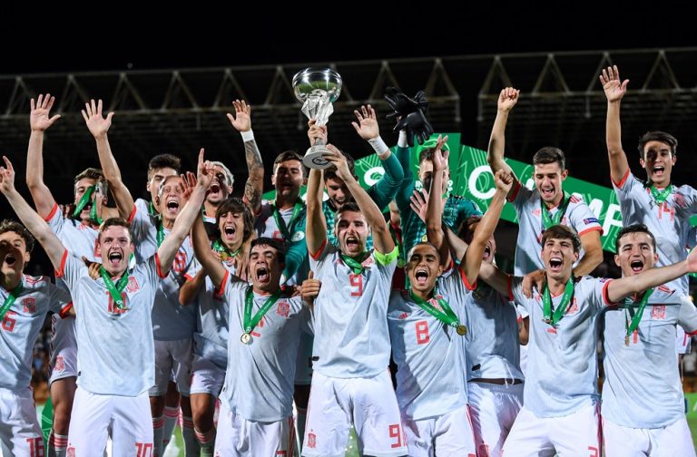 El martorellenc Eric Garcia es proclama campió d’Europa sub19