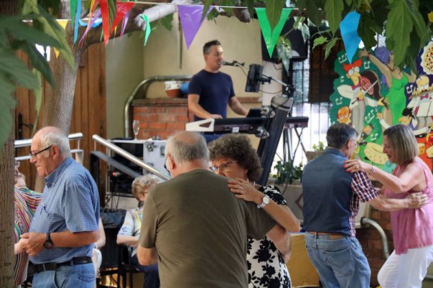 Cloenda dels'Concerts al Pati' a l'Esplai La Vila